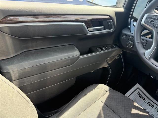 2026 Chevrolet Silverado 1500 4WD Crew Cab Short Bed RST