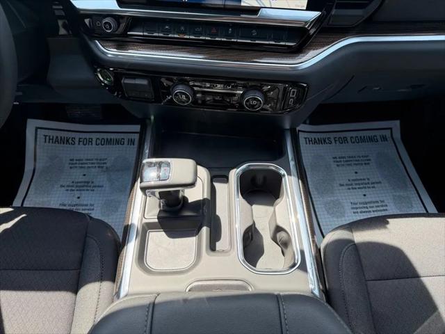2026 Chevrolet Silverado 1500 4WD Crew Cab Short Bed RST