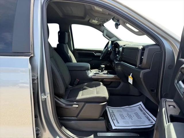 2026 Chevrolet Silverado 1500 4WD Crew Cab Short Bed RST