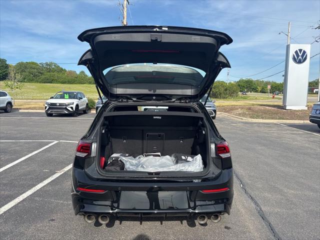 2026 Volkswagen Golf R 2.0T