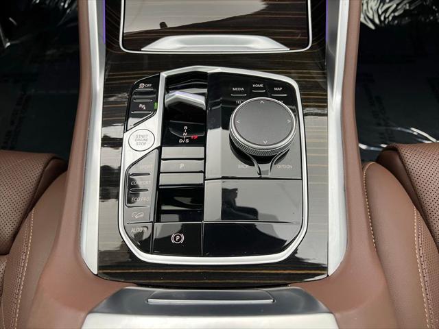 2025 BMW X6 xDrive40i