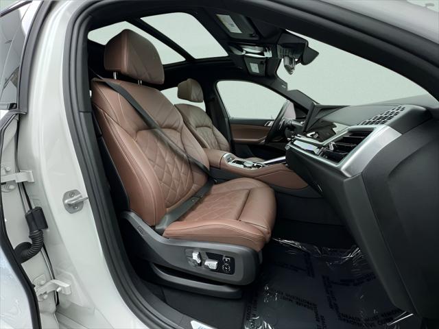 2025 BMW X6 xDrive40i