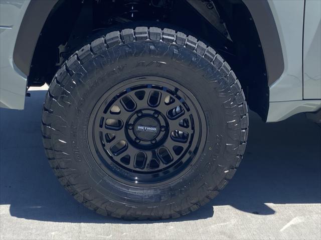 2026 Toyota Tundra Limited CrewMax 5.5' Bed