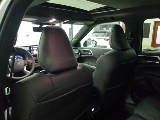 2026 Mitsubishi Outlander BLACK EDITION 2WD