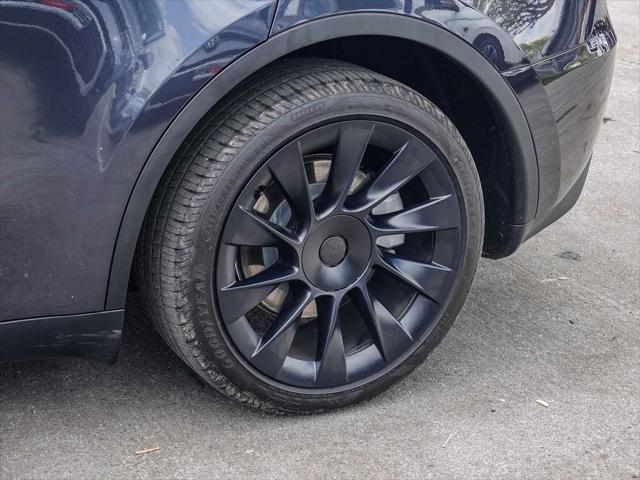 2024 Tesla Model Y Long Range Dual Motor All-Wheel Drive