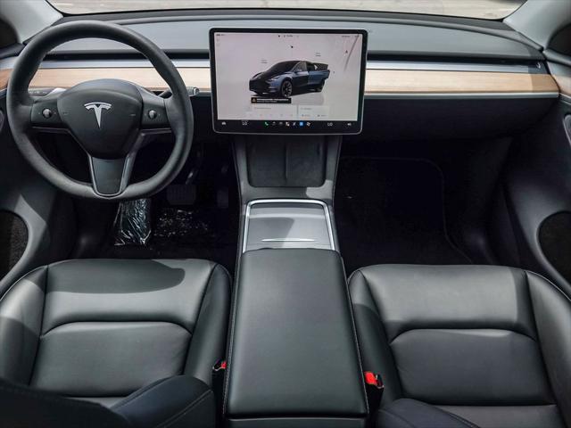 2024 Tesla Model Y Long Range Dual Motor All-Wheel Drive