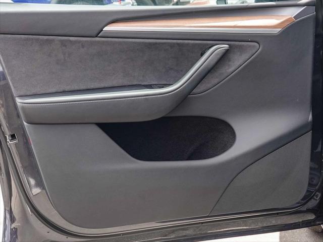2024 Tesla Model Y Long Range Dual Motor All-Wheel Drive