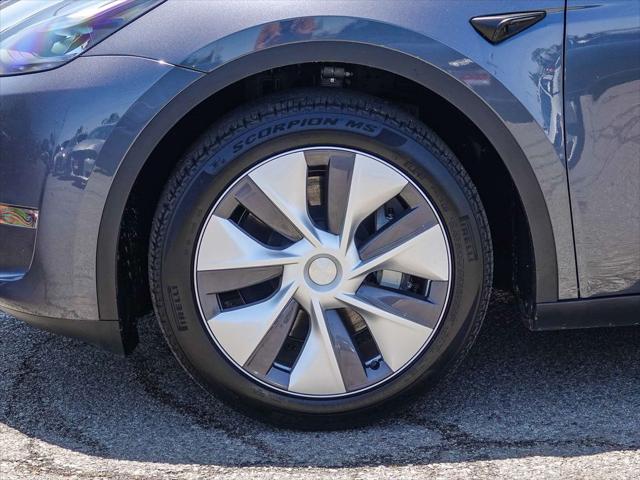 2023 Tesla Model Y Long Range Dual Motor All-Wheel Drive