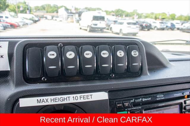 2014 Ford E-450 Cutaway Base