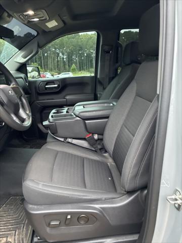 2024 Chevrolet Silverado 1500 4WD Crew Cab Short Bed Custom Trail Boss