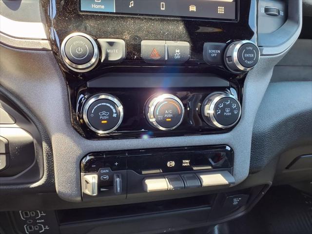 2026 Ram 3500 Tradesman Crew Cab 4x4 8' Box