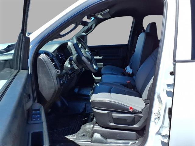 2026 Ram 3500 Tradesman Crew Cab 4x4 8' Box
