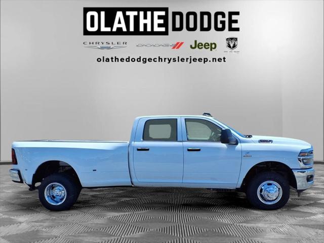 2026 Ram 3500 Tradesman Crew Cab 4x4 8' Box