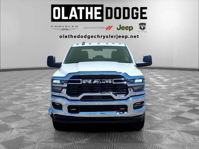 2026 Ram 3500 Tradesman Crew Cab 4x4 8' Box