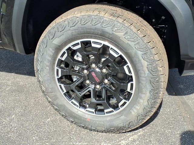 2026 GMC Canyon AT4, 4WD
