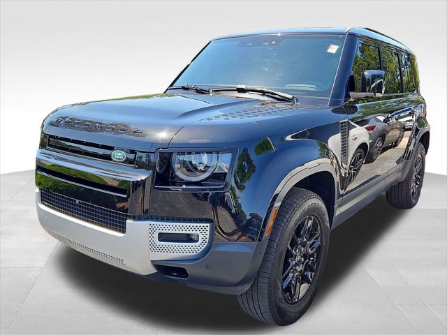 2025 Land Rover Defender 110 P300