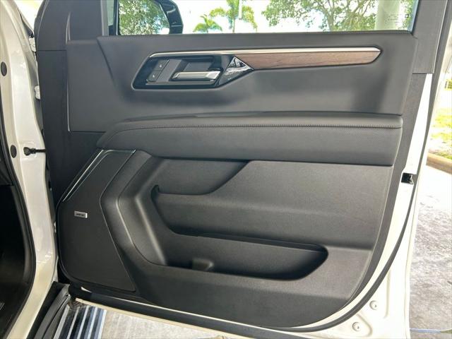 2025 Chevrolet Tahoe 4WD High Country