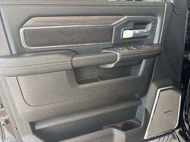 2026 Ram 3500 Laramie Crew Cab 4x4 8' Box