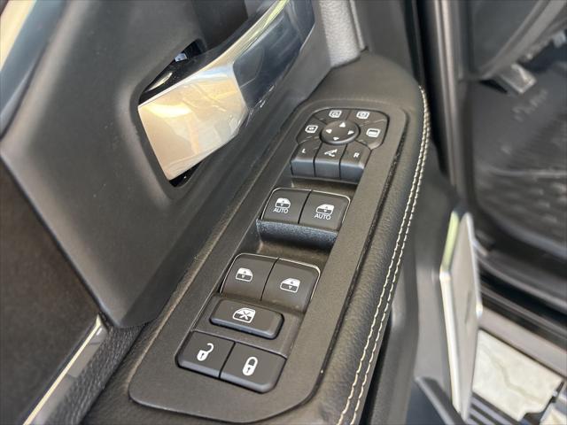 2026 Ram 3500 Laramie Crew Cab 4x4 8' Box