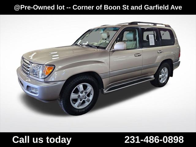 2004 Toyota Land Cruiser Base for sale in Traverse City, MI
