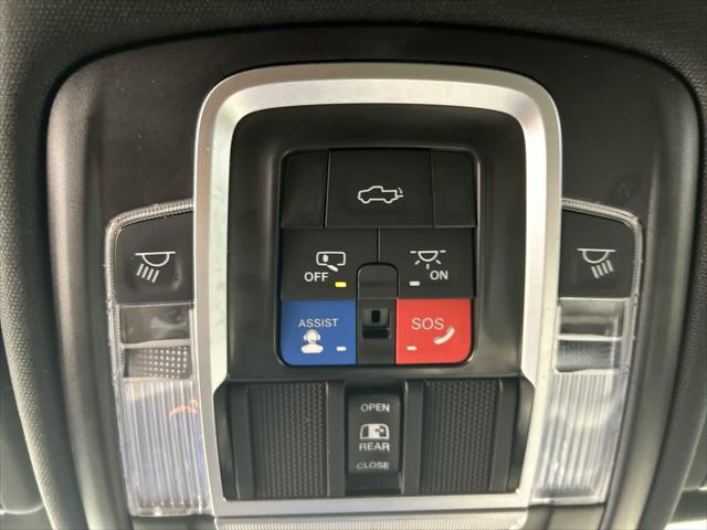 2024 Ram 1500 Laramie Crew Cab 4x4 5'7" Box