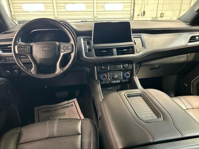 2022 Chevrolet Suburban 4WD RST