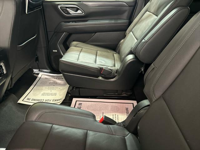 2022 Chevrolet Suburban 4WD RST