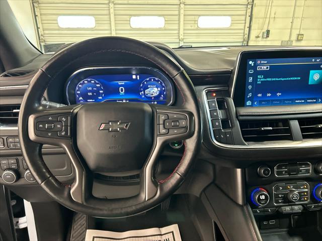 2022 Chevrolet Suburban 4WD RST