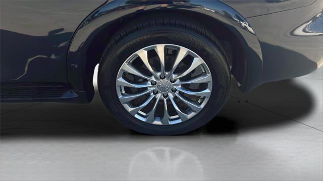 2017 INFINITI QX80 Unknown