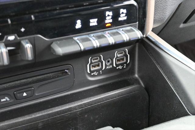 2019 Ram 1500 Laramie Crew Cab 4x4 6'4" Box