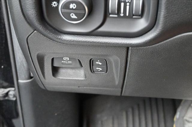 2019 Ram 1500 Laramie Crew Cab 4x4 6'4" Box