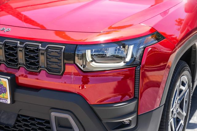 2026 Jeep Cherokee Laredo 4x4
