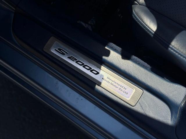 2005 Honda S2000 Base