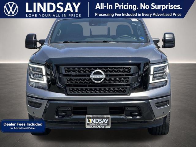 2023 Nissan Titan Crew Cab SV 4x4