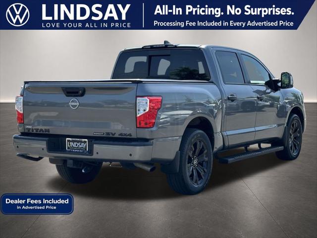 2023 Nissan Titan Crew Cab SV 4x4