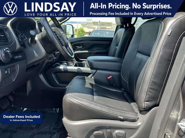 2023 Nissan Titan Crew Cab SV 4x4