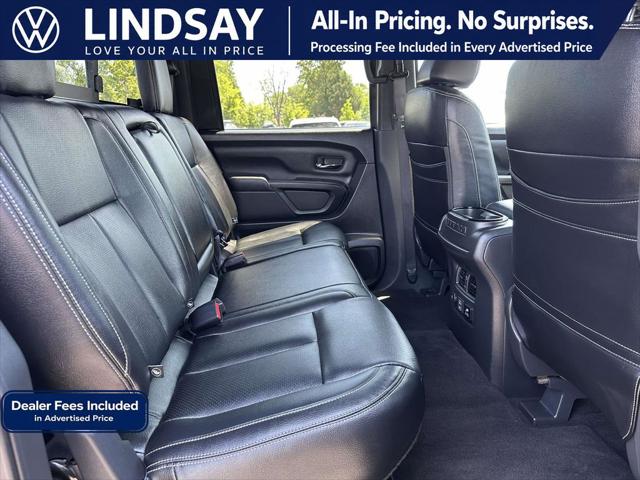 2023 Nissan Titan Crew Cab SV 4x4