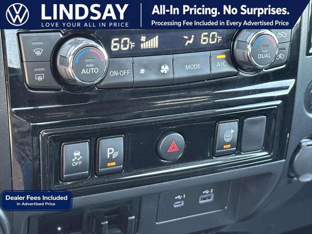 2023 Nissan Titan Crew Cab SV 4x4