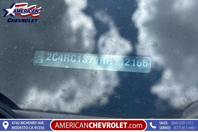 2024 Chrysler Pacifica Hybrid S Appearance Pkg