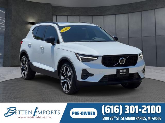 2023 Volvo XC40 B5 Ultimate Dark Theme for sale in Grand Rapids, MI