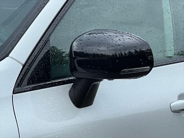 2023 Volvo XC60 B6 Ultimate Dark Theme