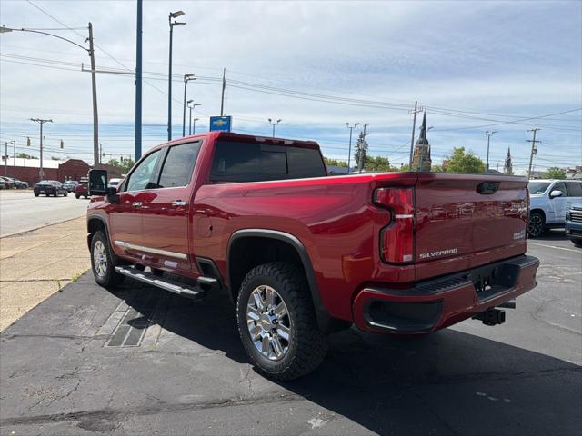 2026 Chevrolet Silverado 2500HD Crew Cab, Standard Bed, High Country, 4WD