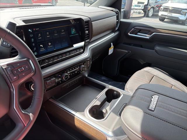 2026 Chevrolet Silverado 2500HD Crew Cab, Standard Bed, High Country, 4WD