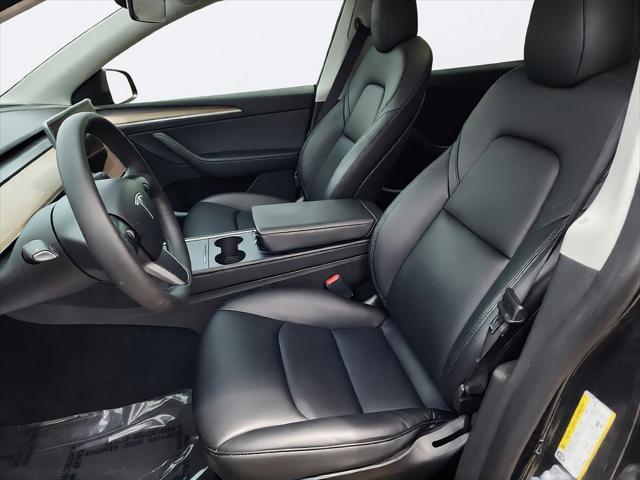 2022 Tesla Model Y Long Range Dual Motor All-Wheel Drive