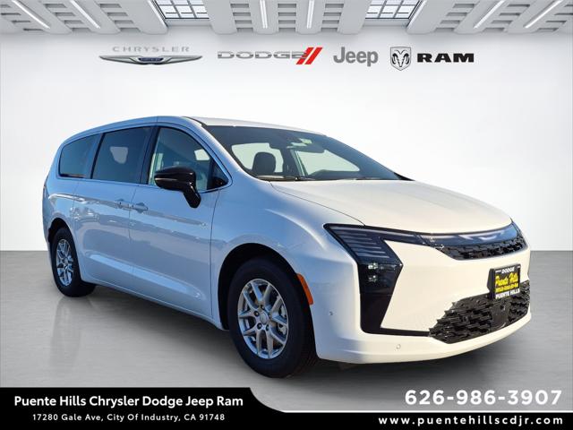2027 Chrysler Pacifica Select for sale in City of Industry, CA