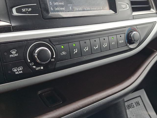 2015 Toyota Highlander LE V6