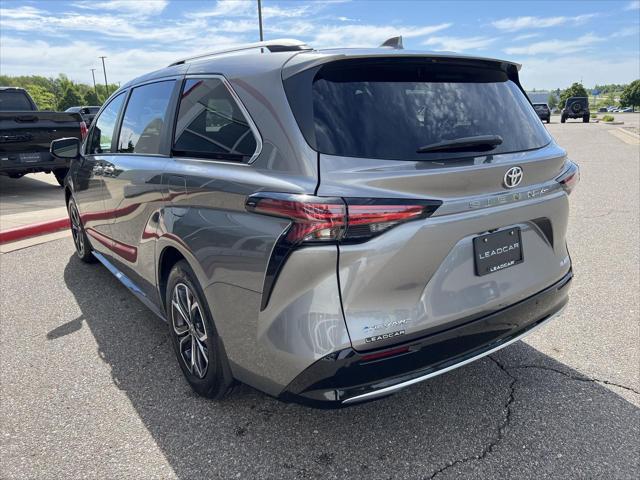 2026 Toyota Sienna Platinum