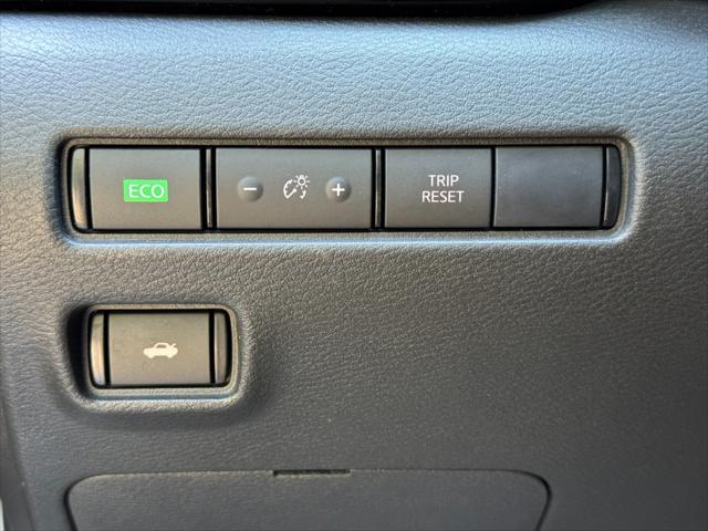 2023 Nissan Sentra SR Xtronic CVT