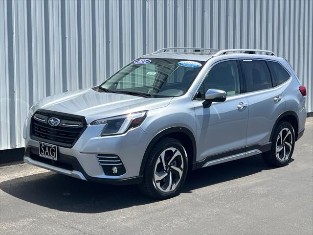 2024 Subaru Forester Touring's photo