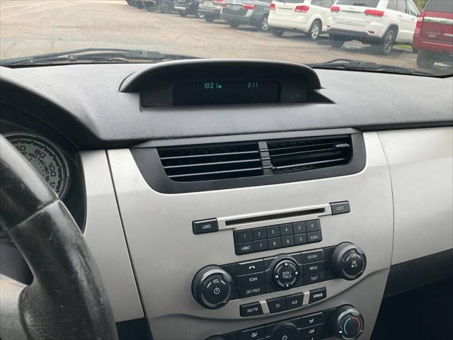 2009 Ford Focus SES